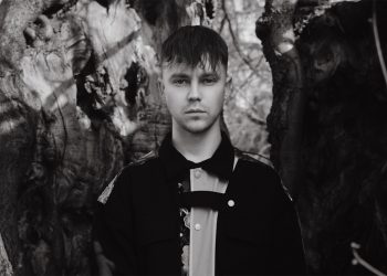 известный артист