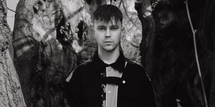 известный артист