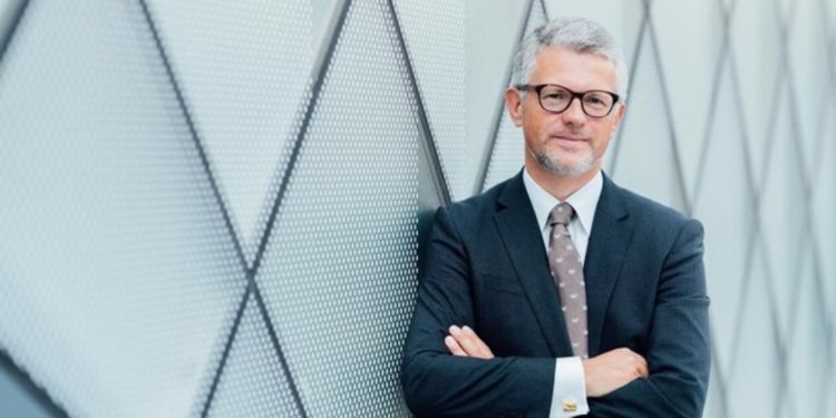 Андрей Мельник