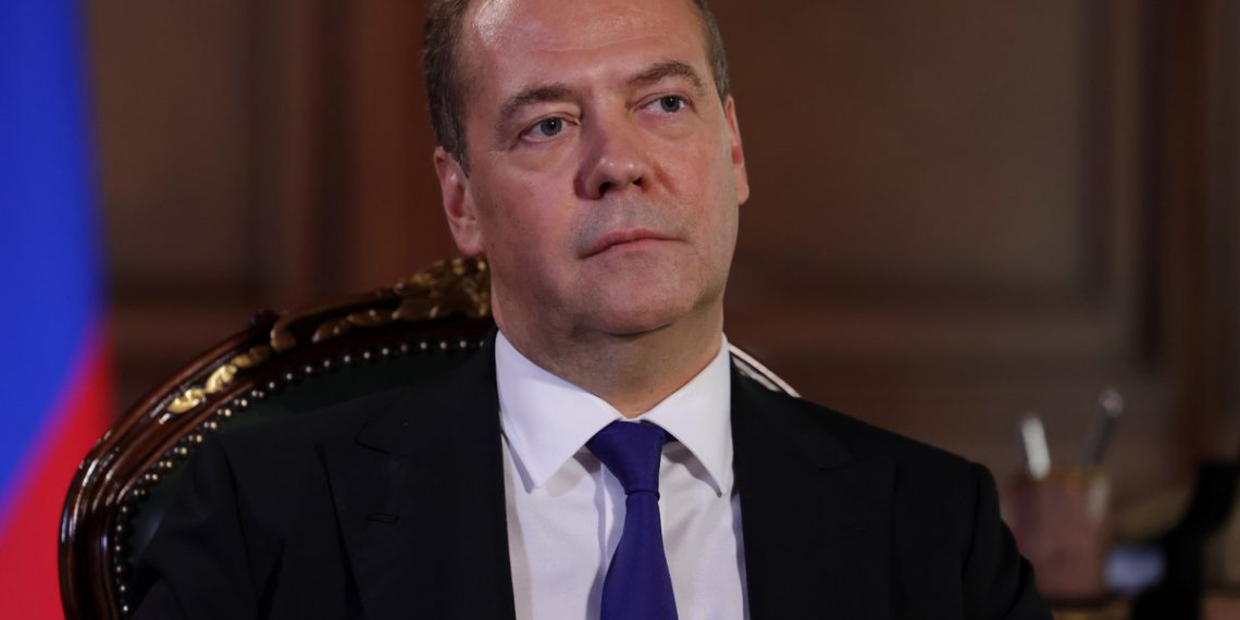 Дмитро Медведєв