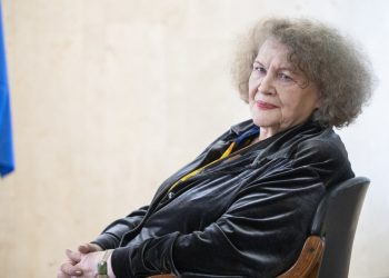 Лина Костенко