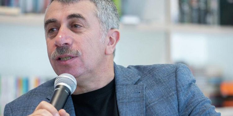 Євген Комаровський