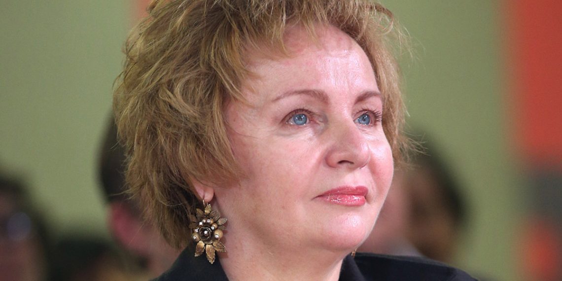 Людмила Путина