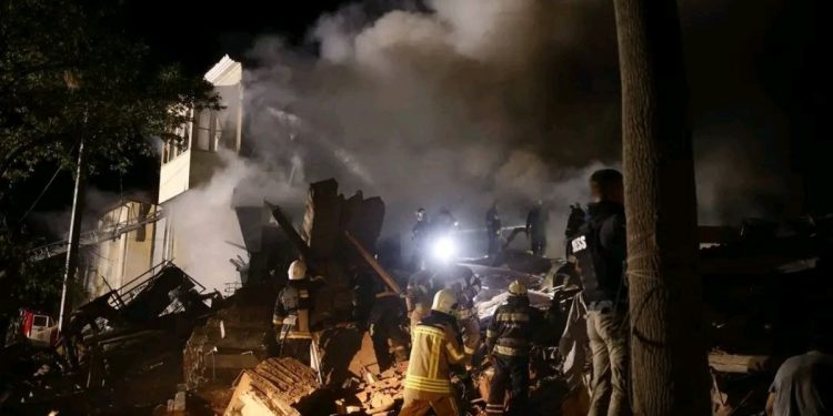 Удар по гуртожитку у Харкові