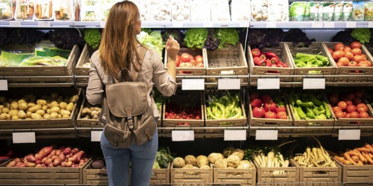 Дефицит продуктов в Украине