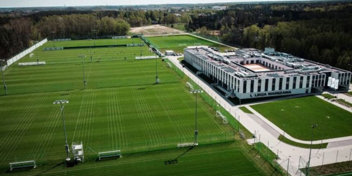 Стадион Легии