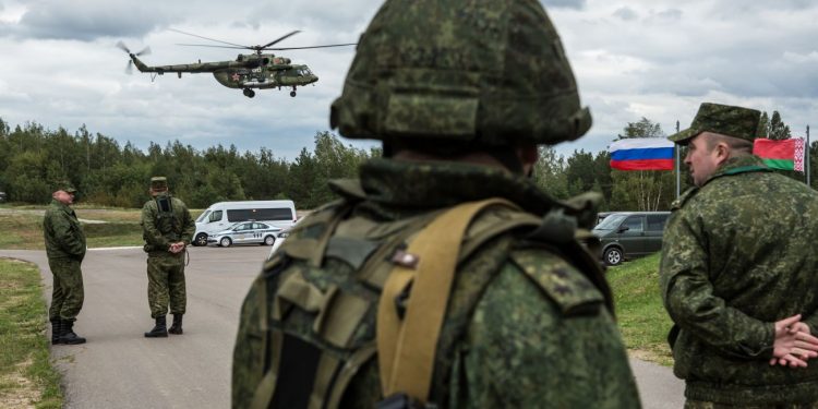 Російські військові у Білорусі