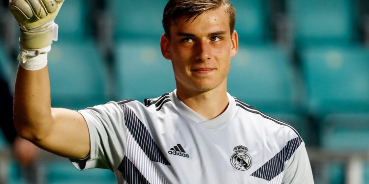 Андрей Лунин