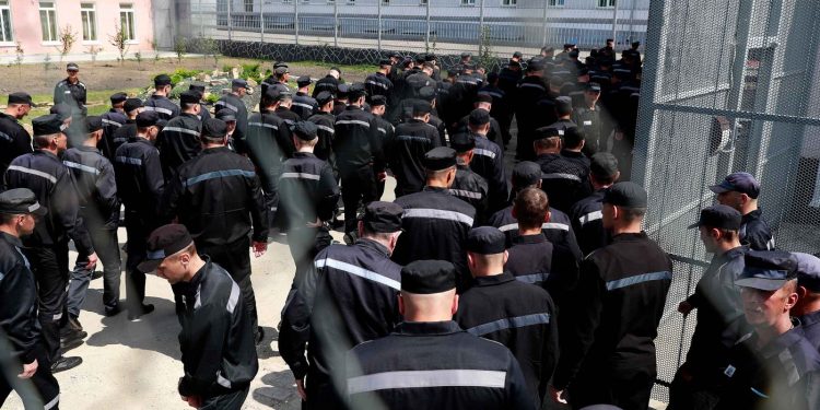 Російські в'язні