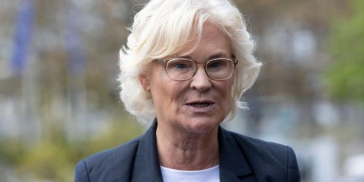 Крістін Ламбрехт