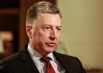 Курт Волкер