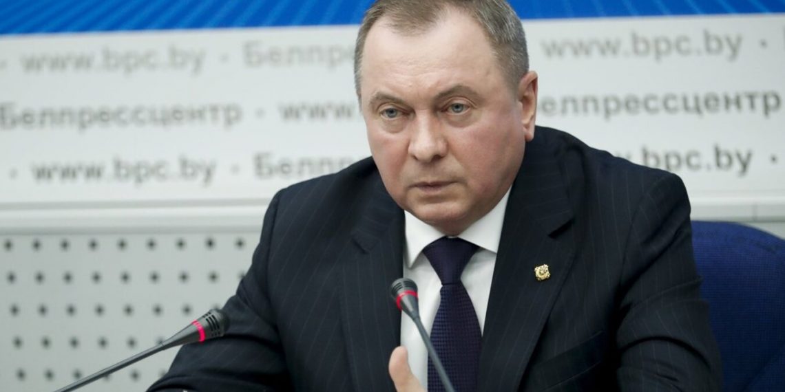 Владимир Макей