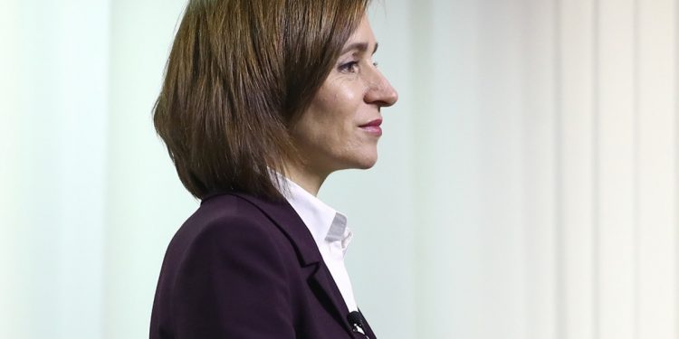 Майя Санду