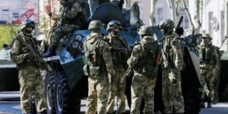 Військові