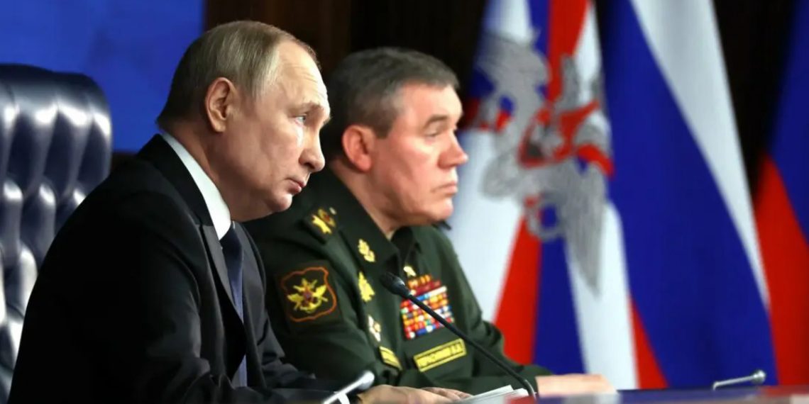 Володимир Путін і Валерій Герасимов