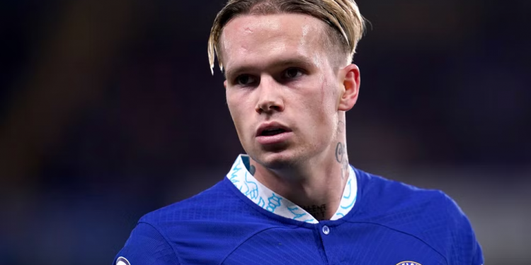 В Лондоне не слишком впечатлены Мудриком, но признают, что новичку «Челси» требуется время на адаптацию