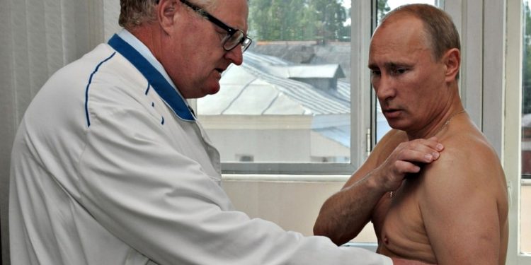 Путін у лікаря
