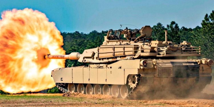 Танк «Abrams».