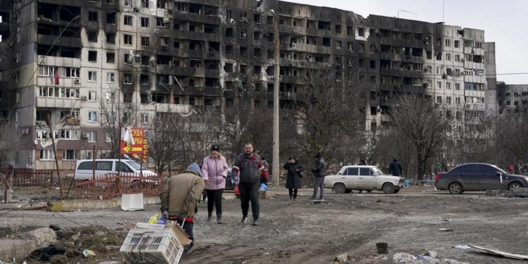 Розбитий Маріуполь