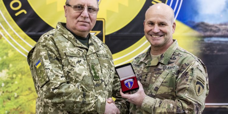 Крістофер Каволі та військовий штату Теннесі на службі в Україні