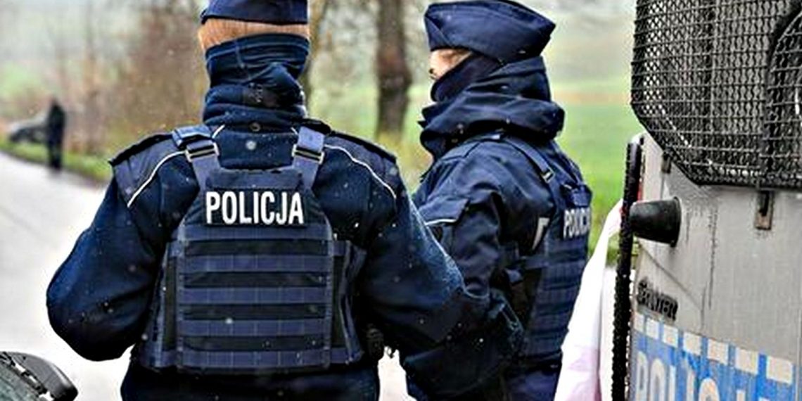 Поліція Польщі.