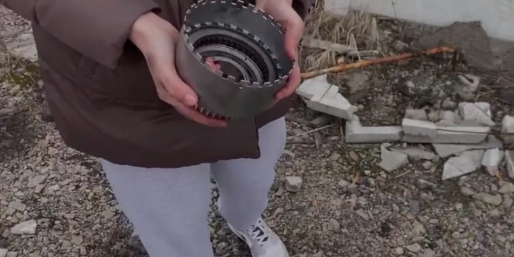 Автозапчастина у пропагандистському сюжеті