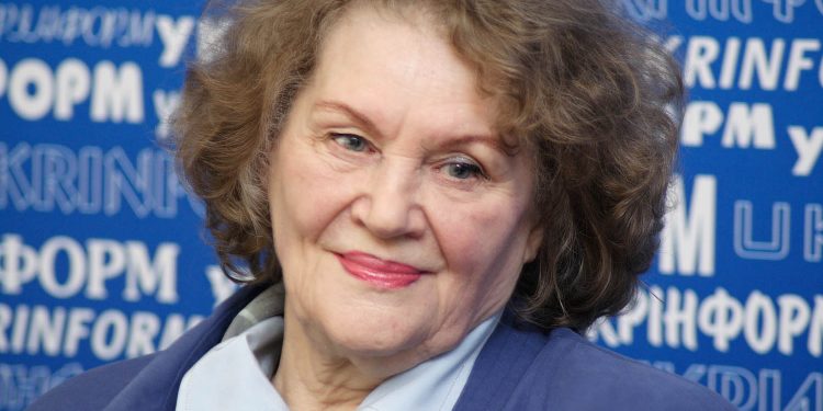 Ліна Костенко