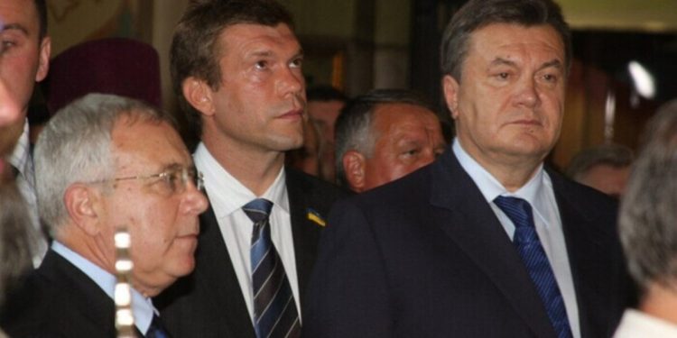 Янукович та Царьов