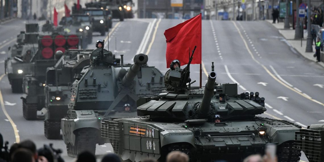 Парад у Росії 9 травня