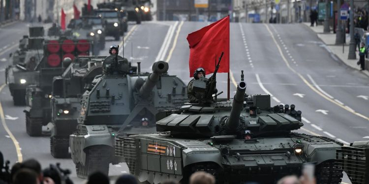 Парад у Росії 9 травня