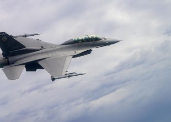 Винищувач F-16