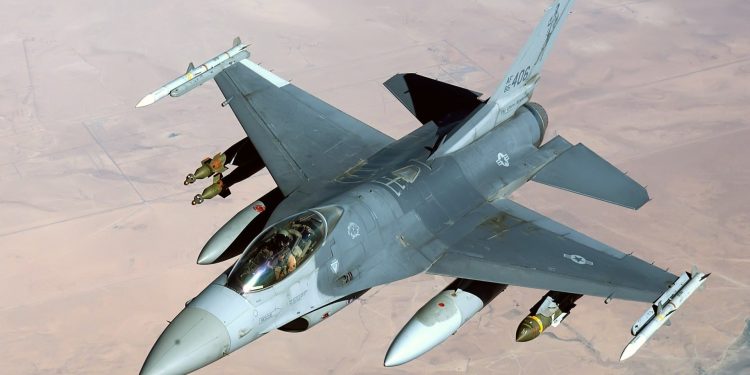 F-16