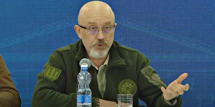 Олексій Резніков.