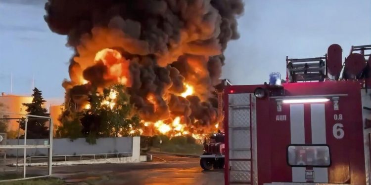 Вибухи в Севастополі