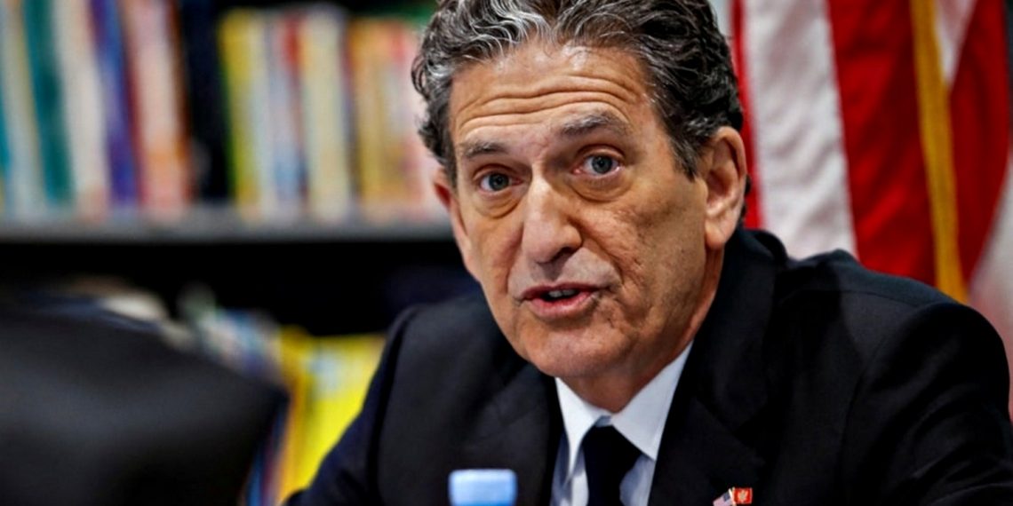 Джеймс Рубін.