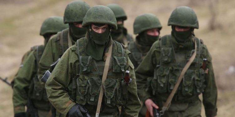 Російські військові