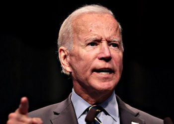Байден.