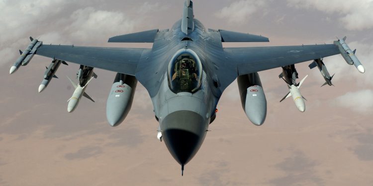 F-16