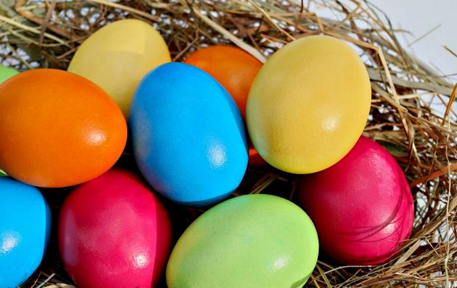 Пофарбовані яйця.