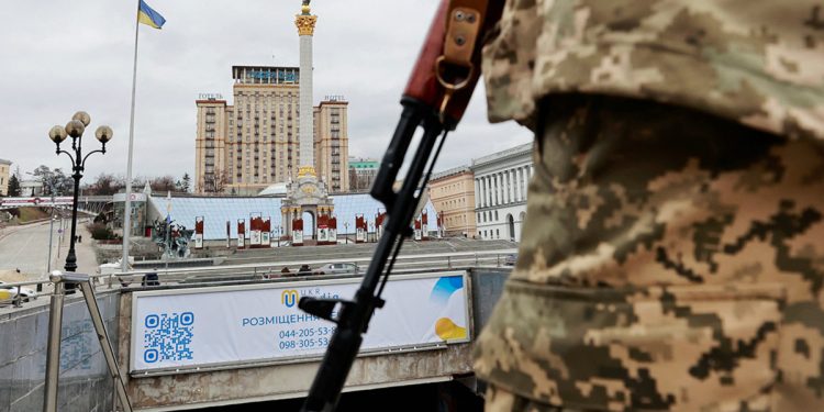 Воєнний стан в Україні