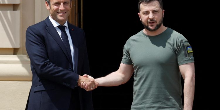 Макрон та Зеленський