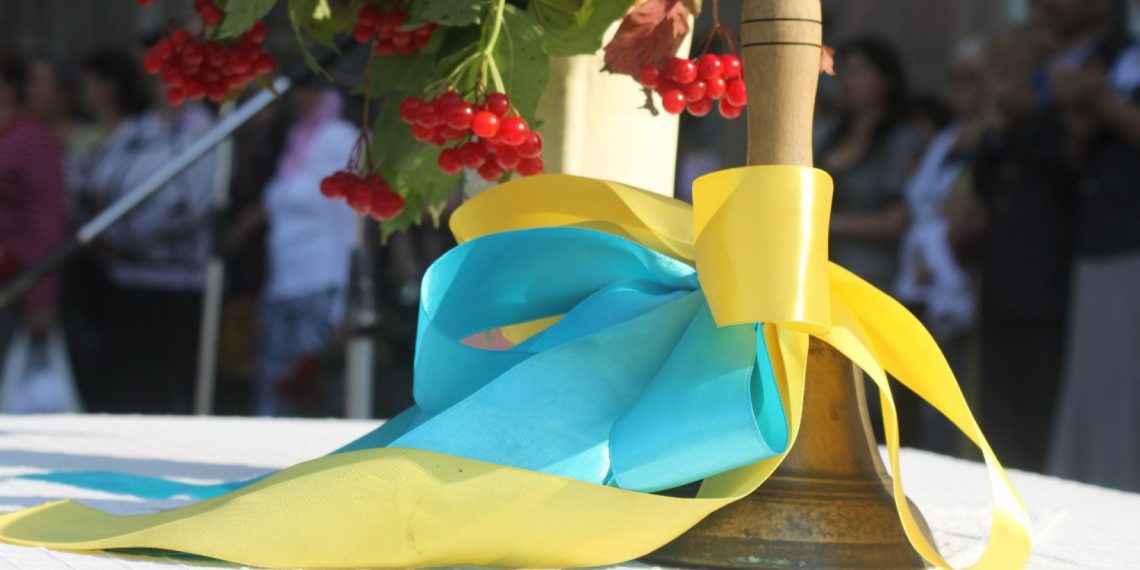 Шкільні випускні в Україні