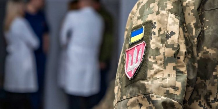 Комісія у військкоматі.