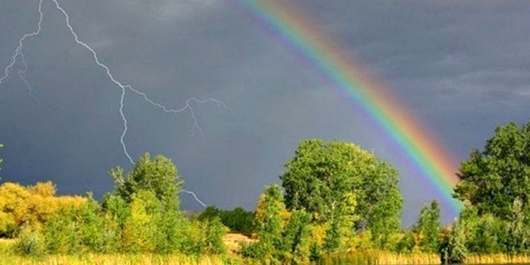 Погода в Україні.