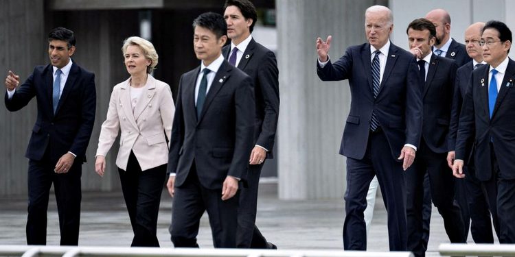 Лідери "Великої сімки".