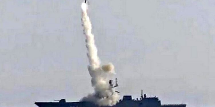 Ракетоносій РФ.