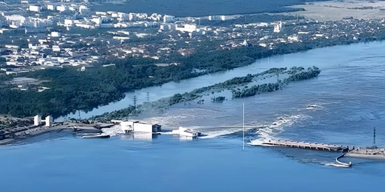 Каховська ГЕС