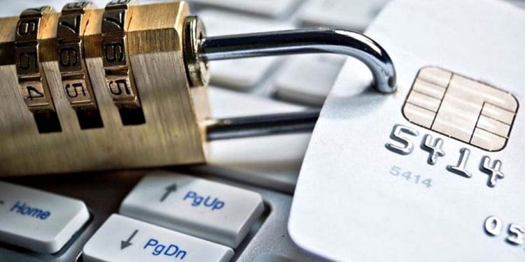 Блокування рахунків.