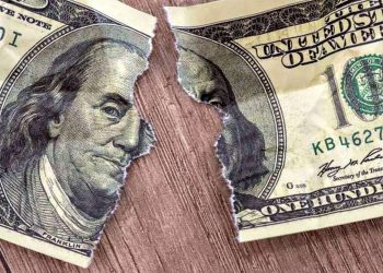 Рваний долар.