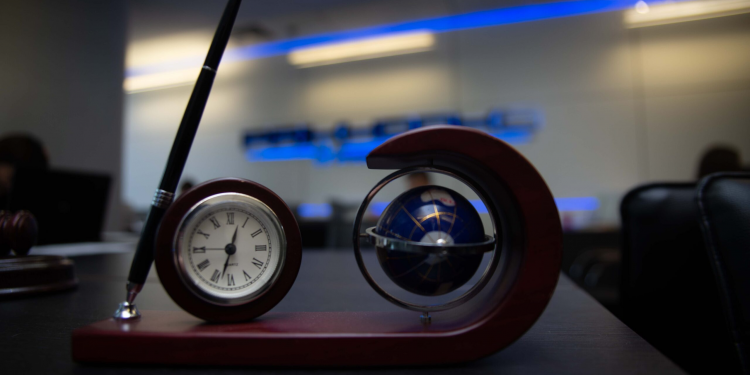 Переваги і проблеми пенсій державних службовців та можливість їх перерахунку